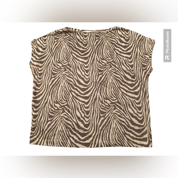 Banana Republic 100% Linen Brown Zebra Print Top. Size Small. - Picture 9 of 10